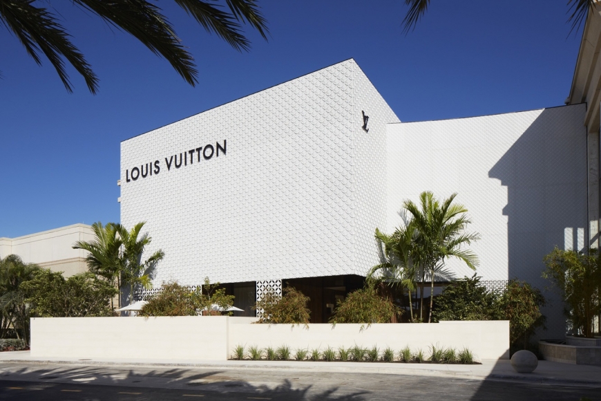Louis Vuitton Aventura – LaufsED LLC